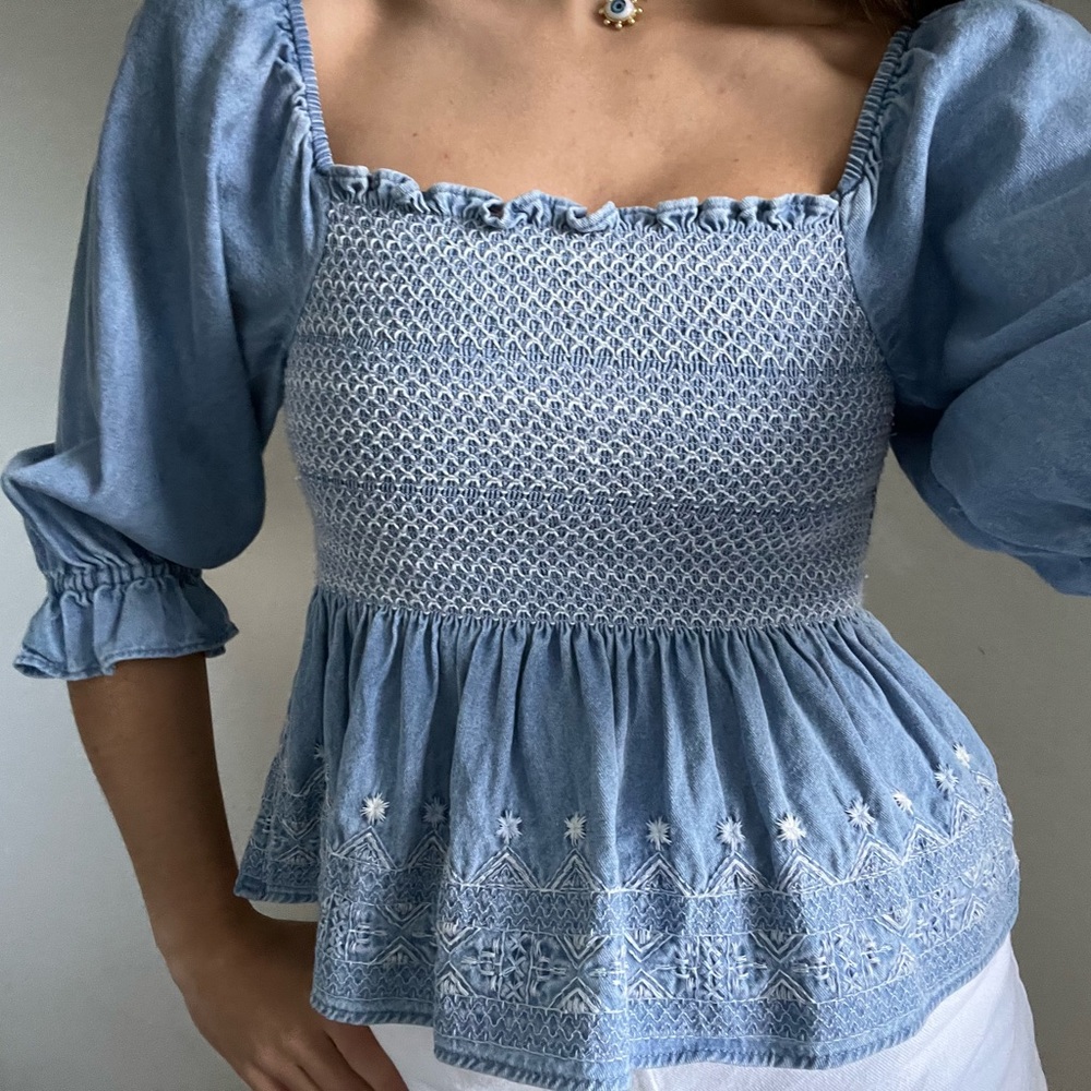 blue top